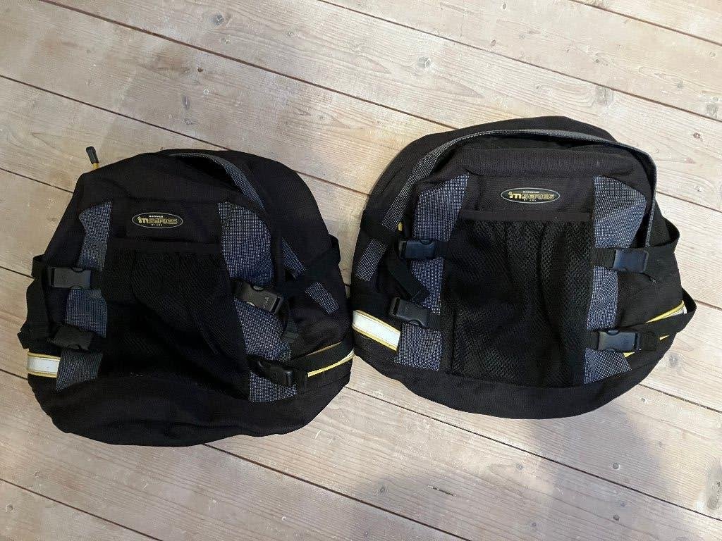 Set AGU fietstassen Batavus Inseries trekking trek, Ophalen of Verzenden, Zo goed als nieuw, AGU