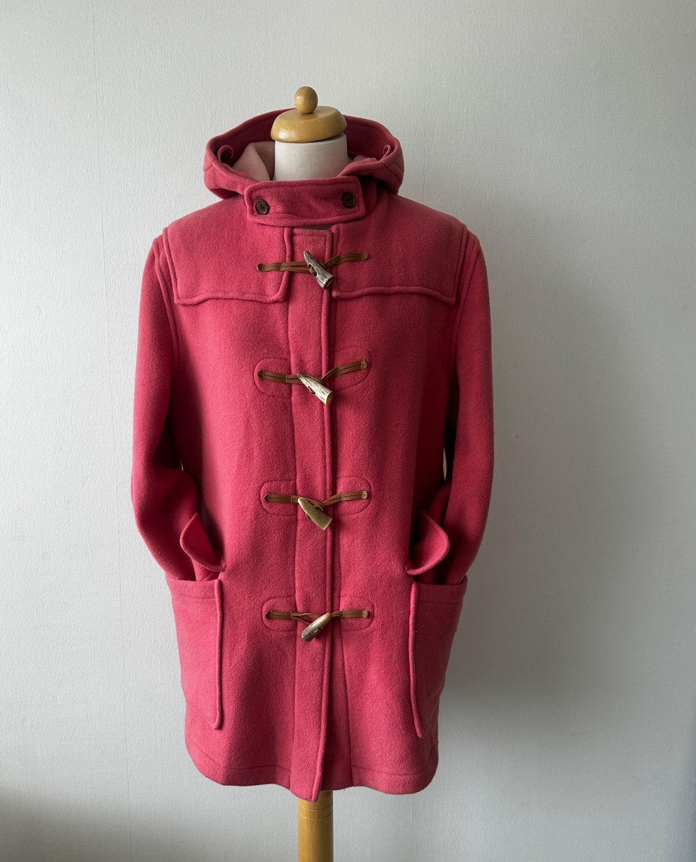Gloverall Original Dufflecoat, wollen houtje touwtje jas 38, Kleding | Dames, Jassen | Winter, Gedragen, Maat 38/40 (M), Roze