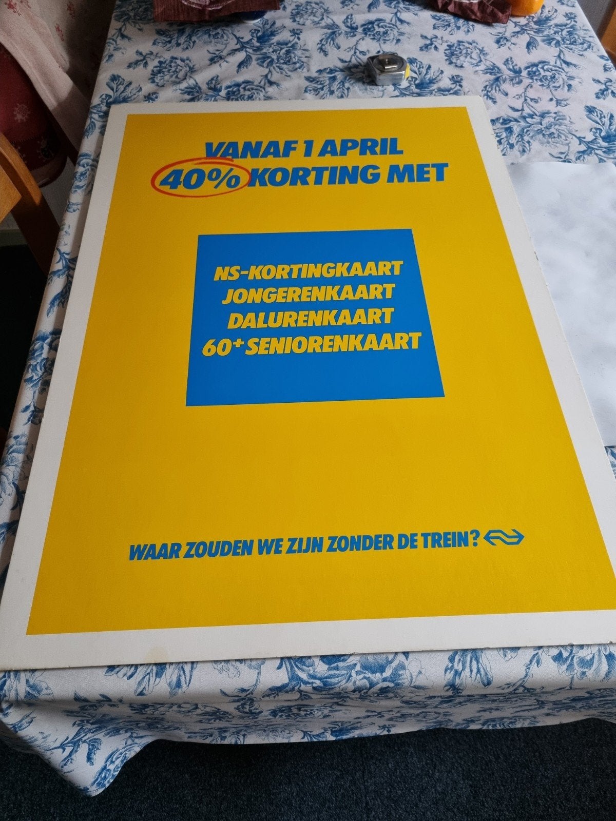 Vintage NS Poster: 40% Korting met Kaart, Ophalen of Verzenden, Gebruikt, Trein, Kaart of Prent