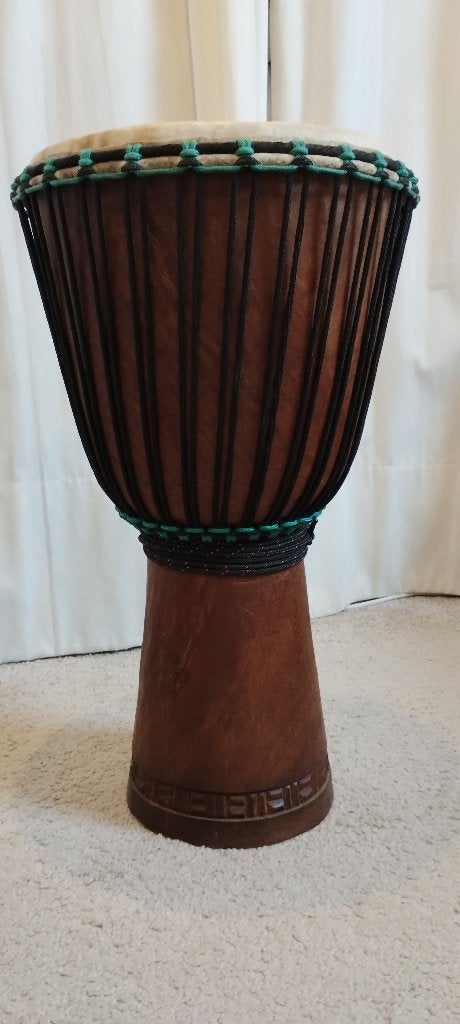 Djembe groot, diameter 33 cm, Ophalen, Zo goed als nieuw, Overige soorten