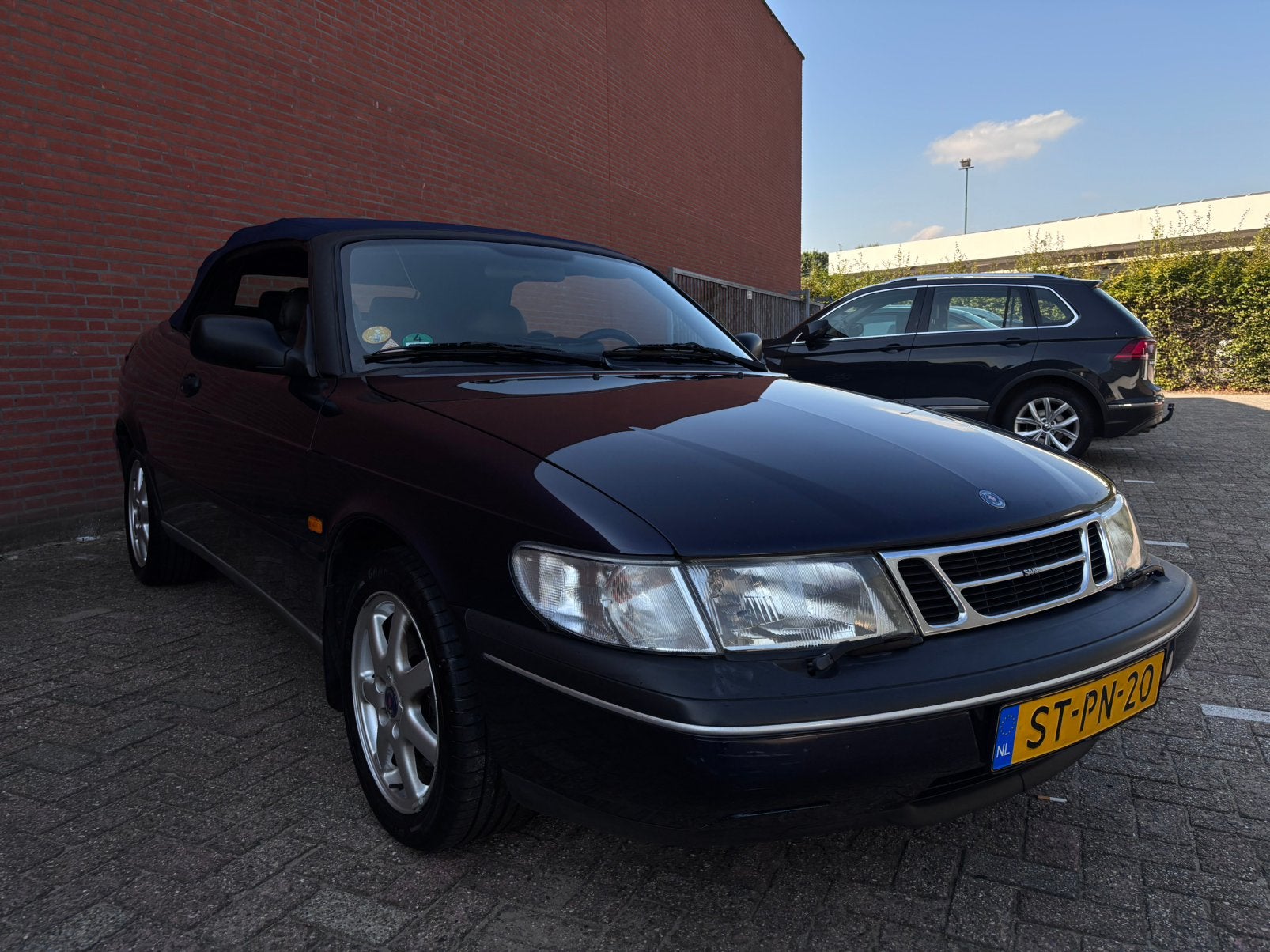 Saab 900 2.0 I Cabrio 1998 Blauw, foto 3