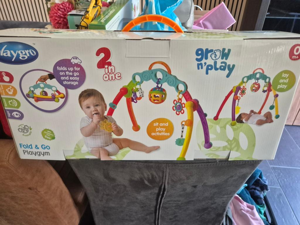 Playgro Grow 'n' Play 2-in-1 Babygym - Nieuw in doos, Kinderen en Baby's, Speelgoed | Babyspeelgoed, Ophalen of Verzenden, Nieuw