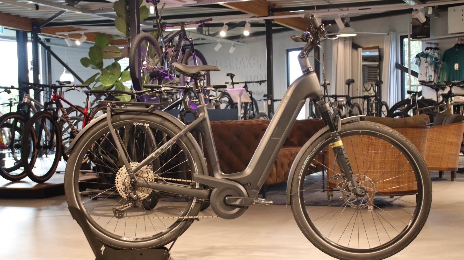 Cube Kathmandu Hybrid EXC 800