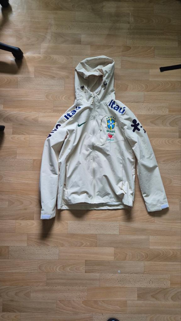 Origineel Brazilië voetbal vest, Kleding | Heren, Maat 52/54 (L), Beige, Nike, Nieuw