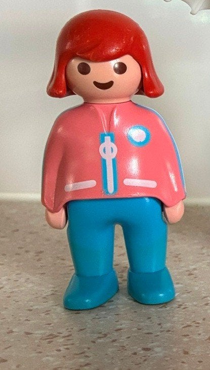 Playmobil poppetje: meisje (peuterplaymobil), Ophalen of Verzenden, Zo goed als nieuw, Losse onderdelen, Figuren