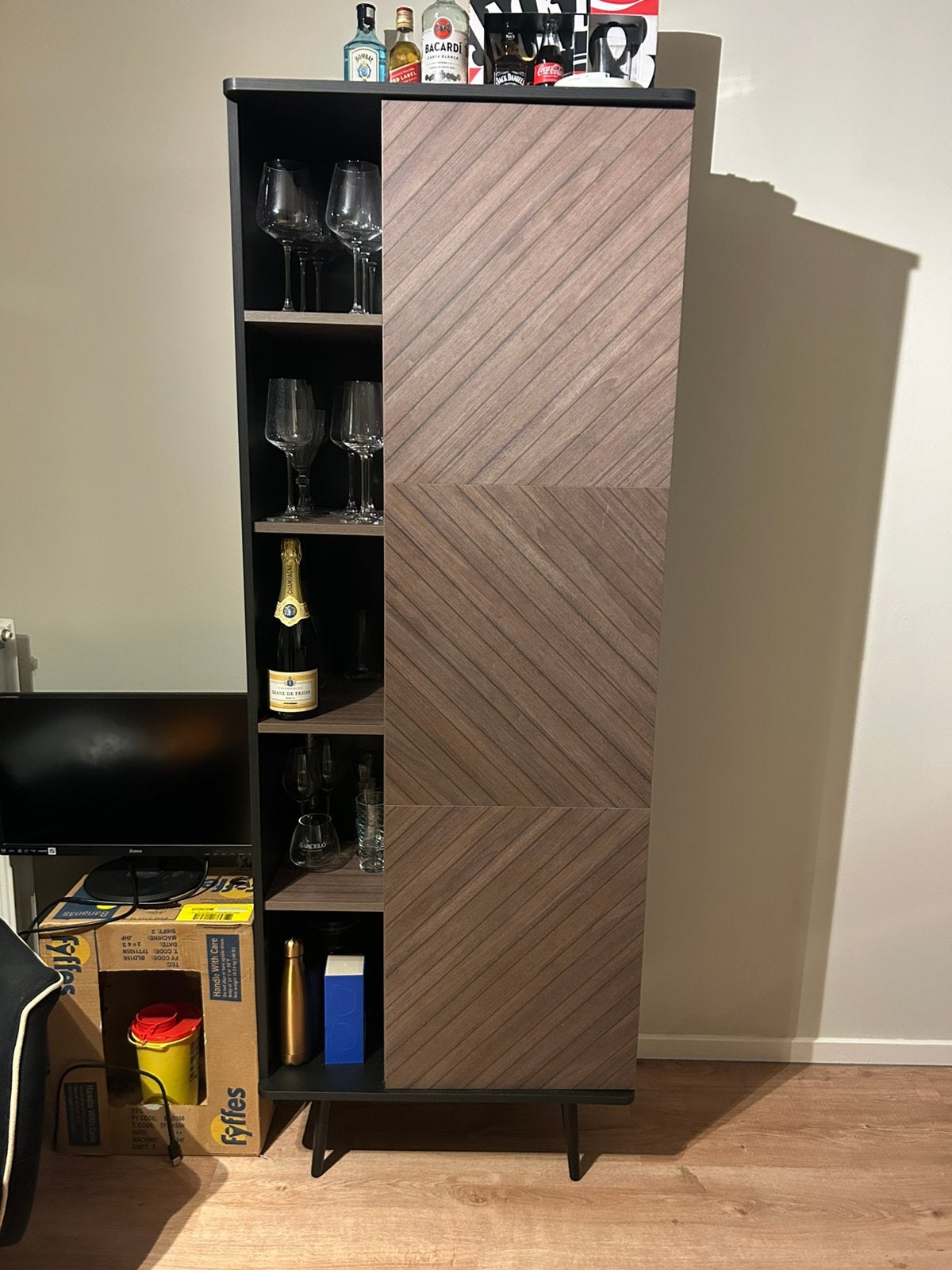 Servies kast hout, Huis en Inrichting, Ophalen, Zo goed als nieuw, 25 tot 50 cm, 150 tot 200 cm