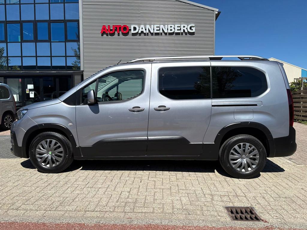 Peugeot Rifter Long 1.2 Puretech Long Allure . WEINING KM GA, Auto's, Peugeot, Zwart, 1199 cc, 7 stoelen, Origineel Nederlands