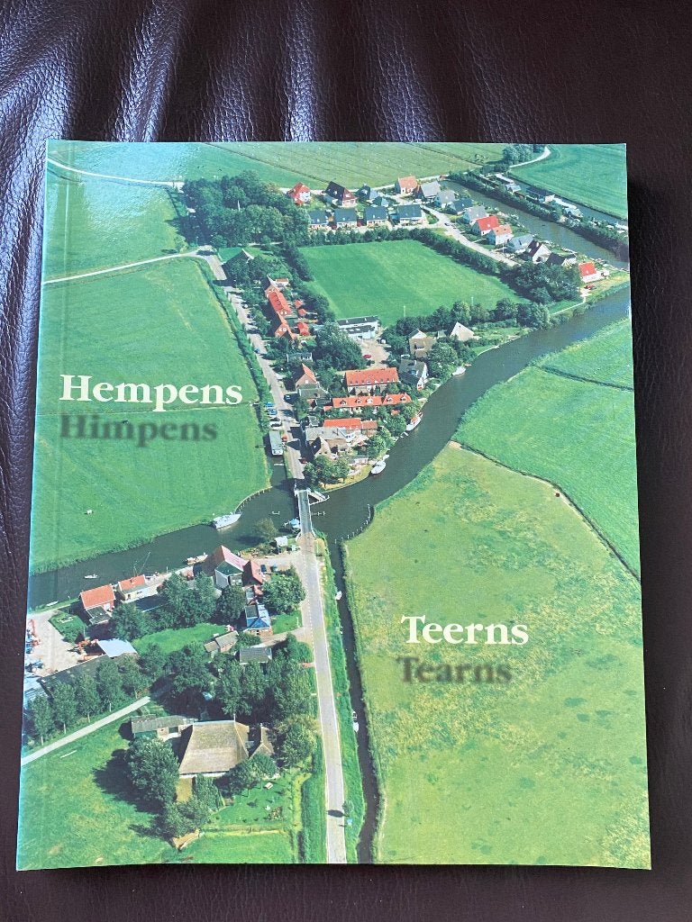 Hempens Teerns Geschiedenis - bij Leeuwarden, Boeken, Ophalen of Verzenden, 20e eeuw of later, Gelezen