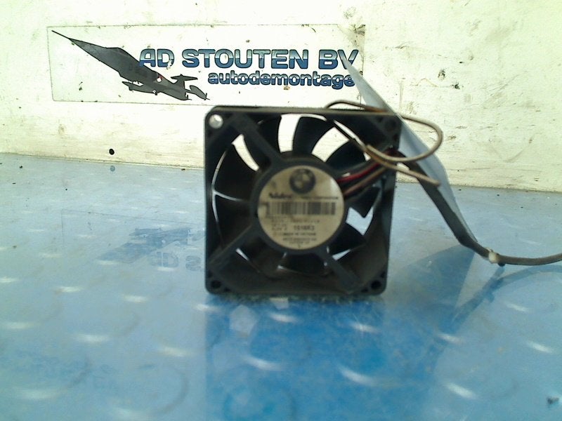 Ventilator BMW 5 serie (F10) (2010-09/2011-08) AX6983075, Auto-onderdelen, Gebruikt, Petuelring 130, München 80809, , Duitsland