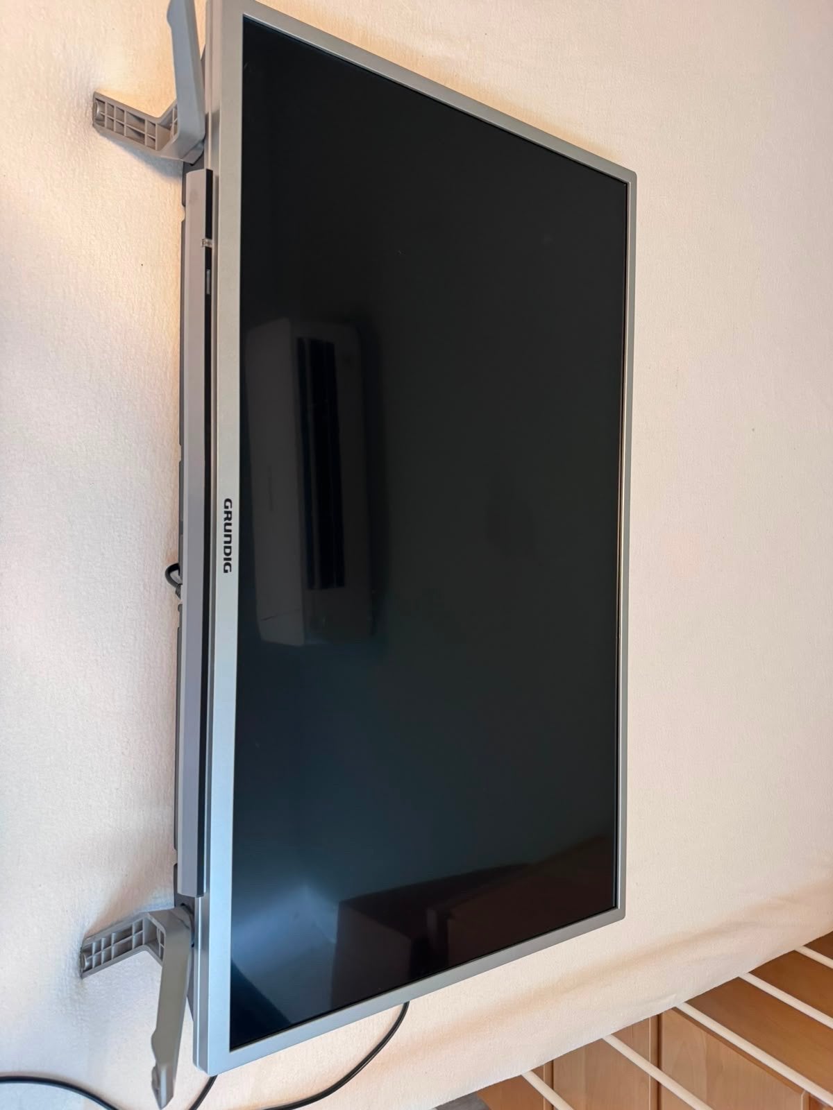 Grundig 32 inch LED TV - Zo goed als nieuw, Ophalen, LED, 50 Hz, HD Ready (720p)
