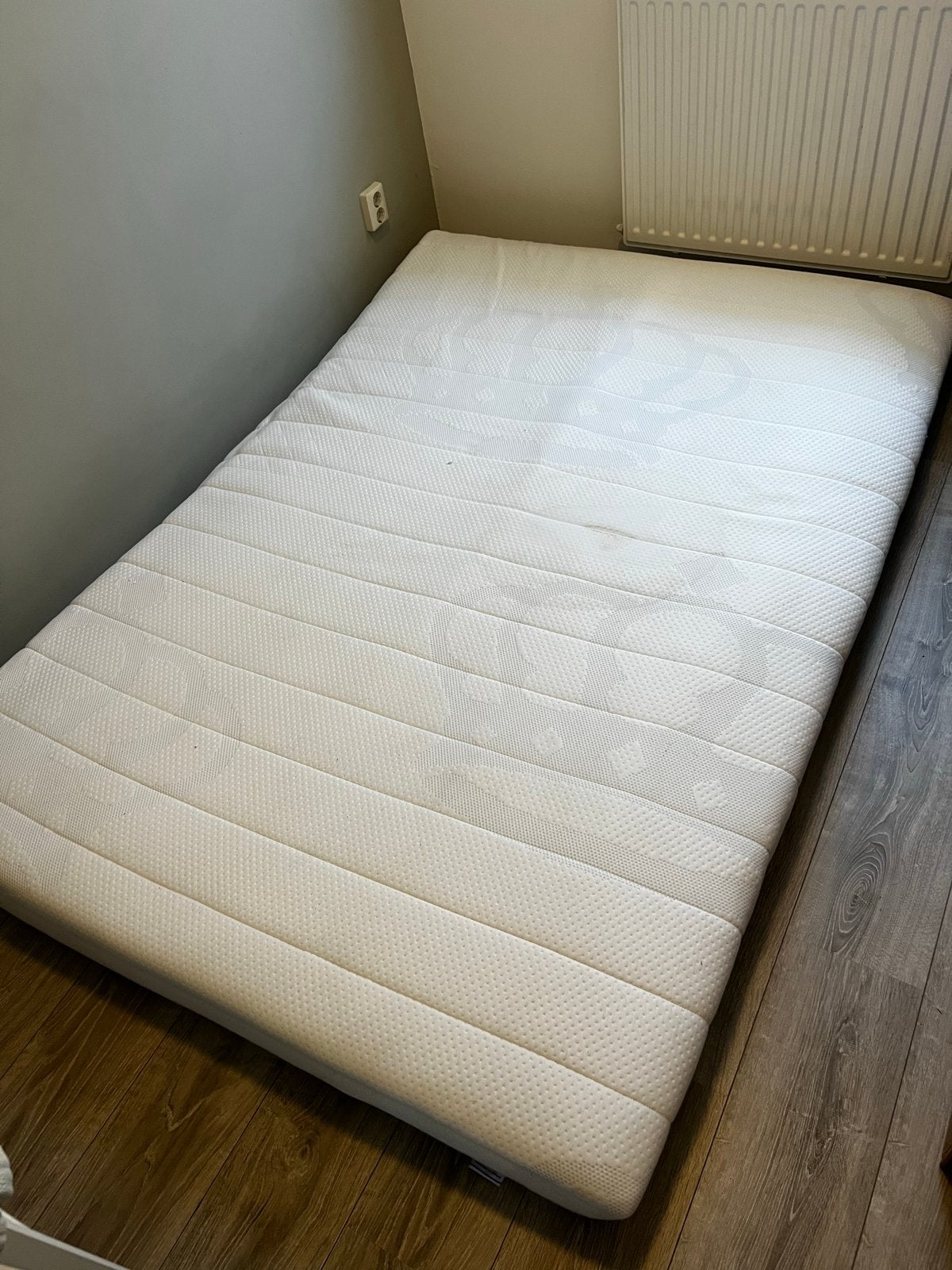Auping Inizio matras 140x200 - Slechts 2 maanden gebruikt, Huis en Inrichting, Slaapkamer | Matrassen en Bedbodems, Ophalen, Gebruikt