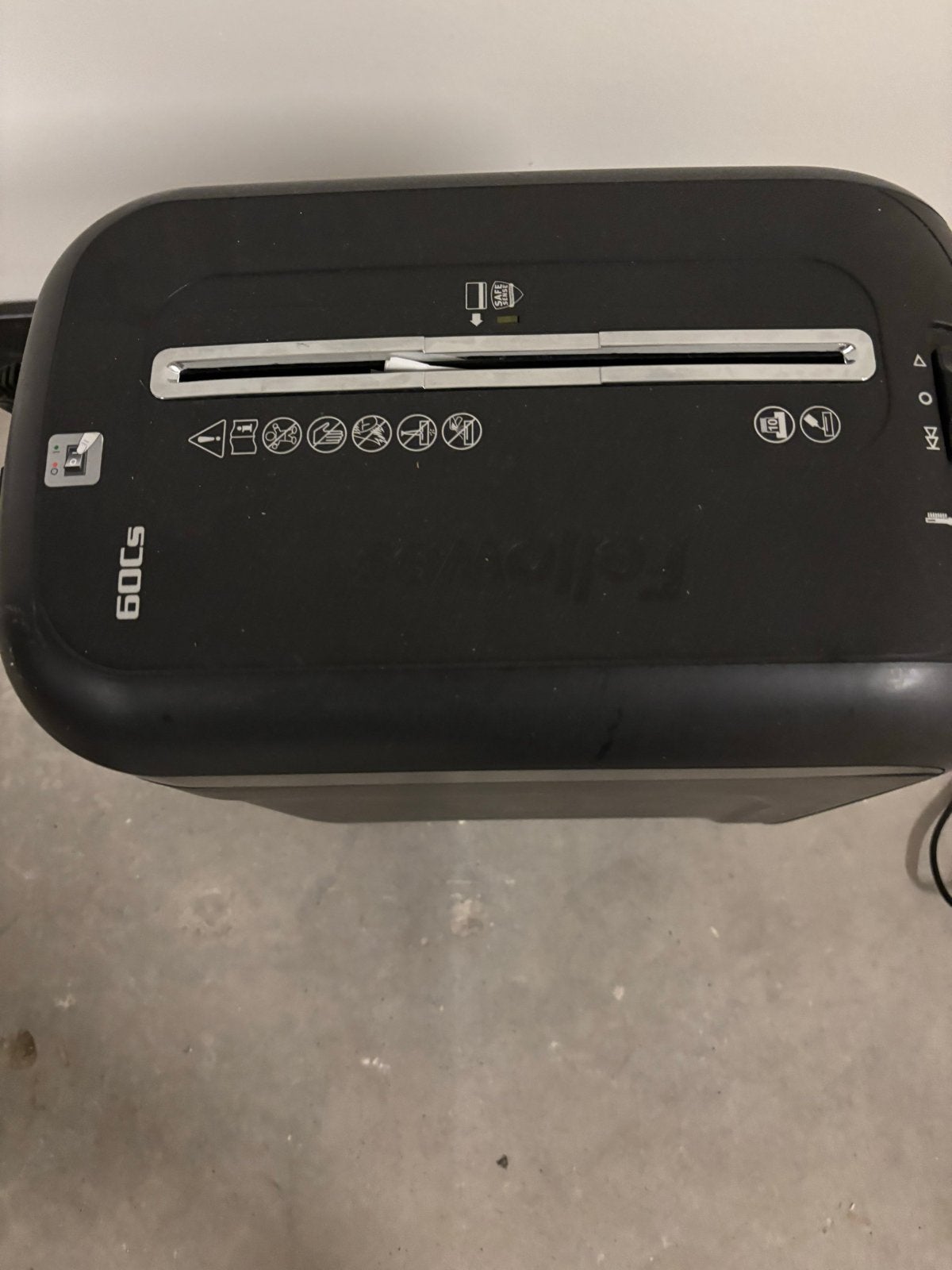 Fellowes 60Cs papiervernietiger, Ophalen, Gebruikt, Overige typen