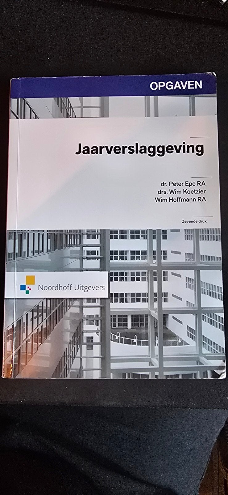Jaarverslaggeving Opgaven - Peter Epe, Wim Koetzier, Gelezen, Peter Epe, Wim Koetzier, Wim Hoffmann, Gamma, HBO