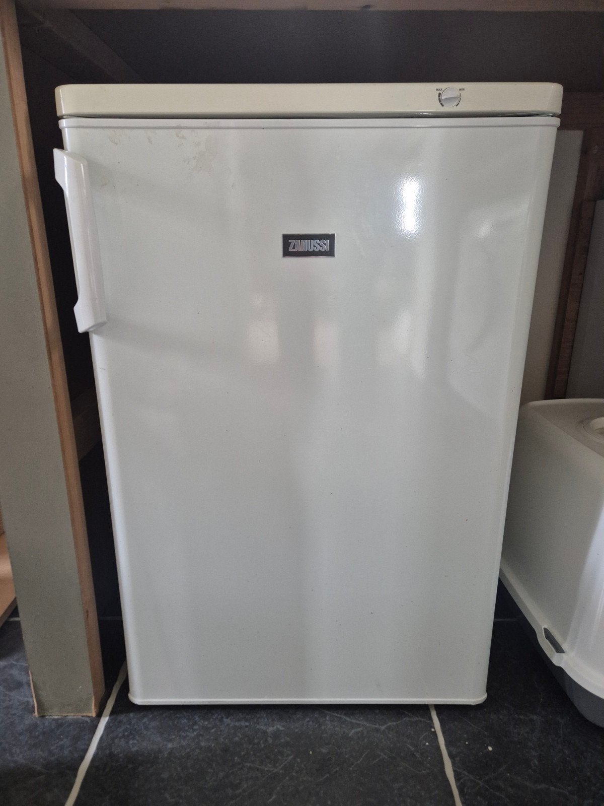 Zanussi vrijstaande vriezer tafelmodel met 3 lades, Gebruikt, Minder dan 60 cm, Vrijstaand, Ophalen