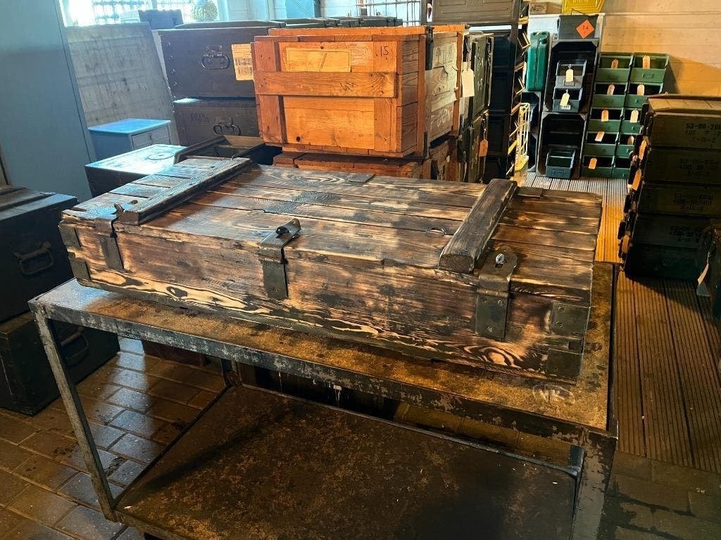 Gebrand en geborstelde legerkisten 22x46x107, Ophalen of Verzenden, Gebruikt, 100 tot 150 cm, Minder dan 50 cm