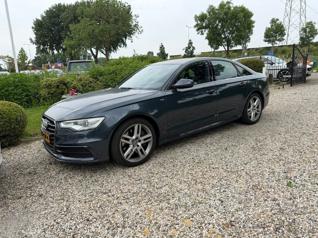 Audi A6 Limousine 3.0 TFSI quattro Pro Line S, Auto's, Automaat, Euro 5, Start-stop-systeem, Gebruikt