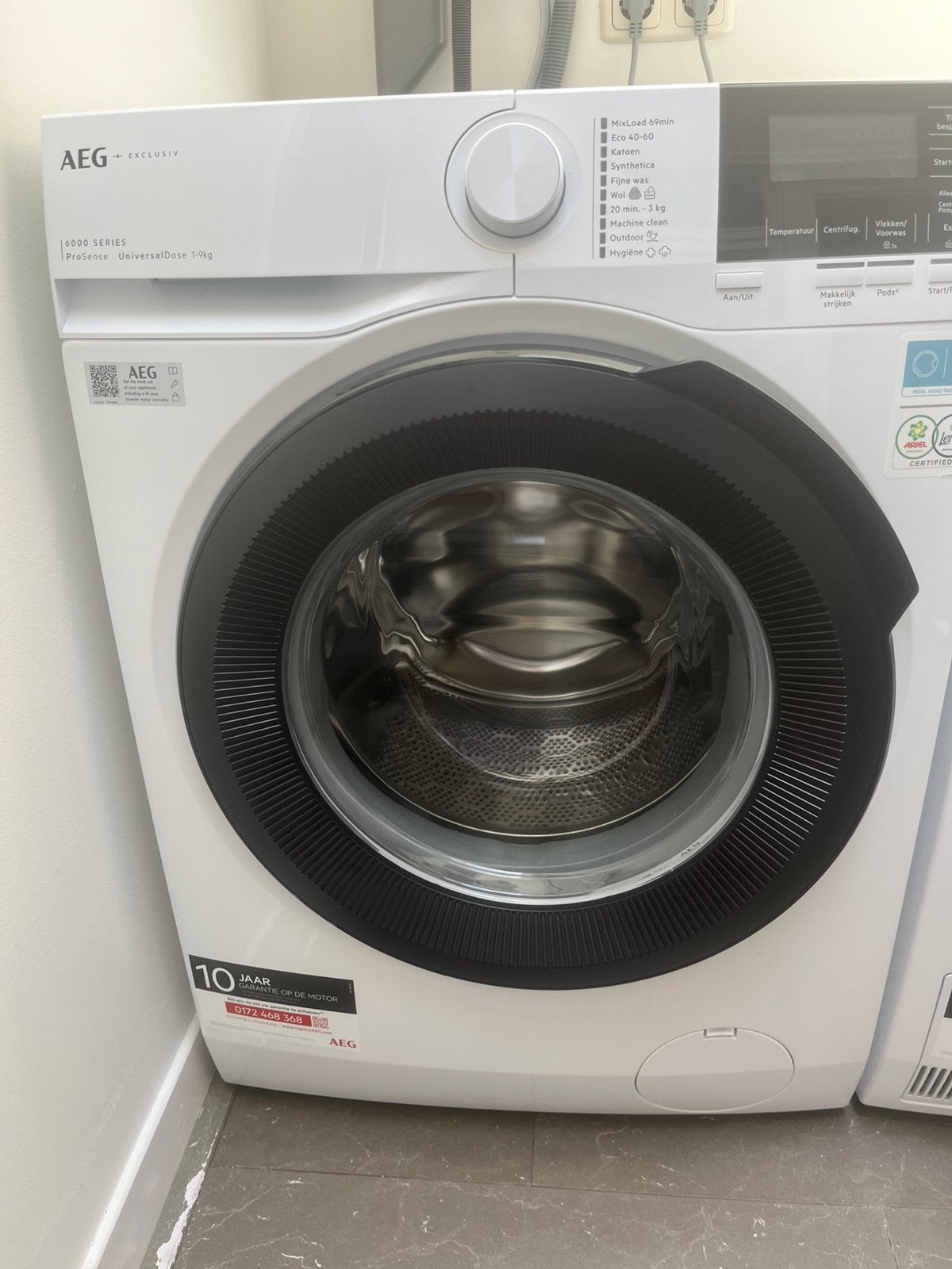 Nieuwe AEG wasmachine. 1 x gebruikt., Witgoed en Apparatuur, Ophalen, Zo goed als nieuw, 1200 tot 1600 toeren, 85 tot 90 cm