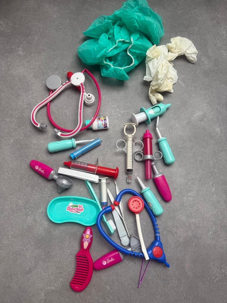 Doktersset speelgoed met accessoires, Ophalen of Verzenden, Gebruikt, Jongen of Meisje