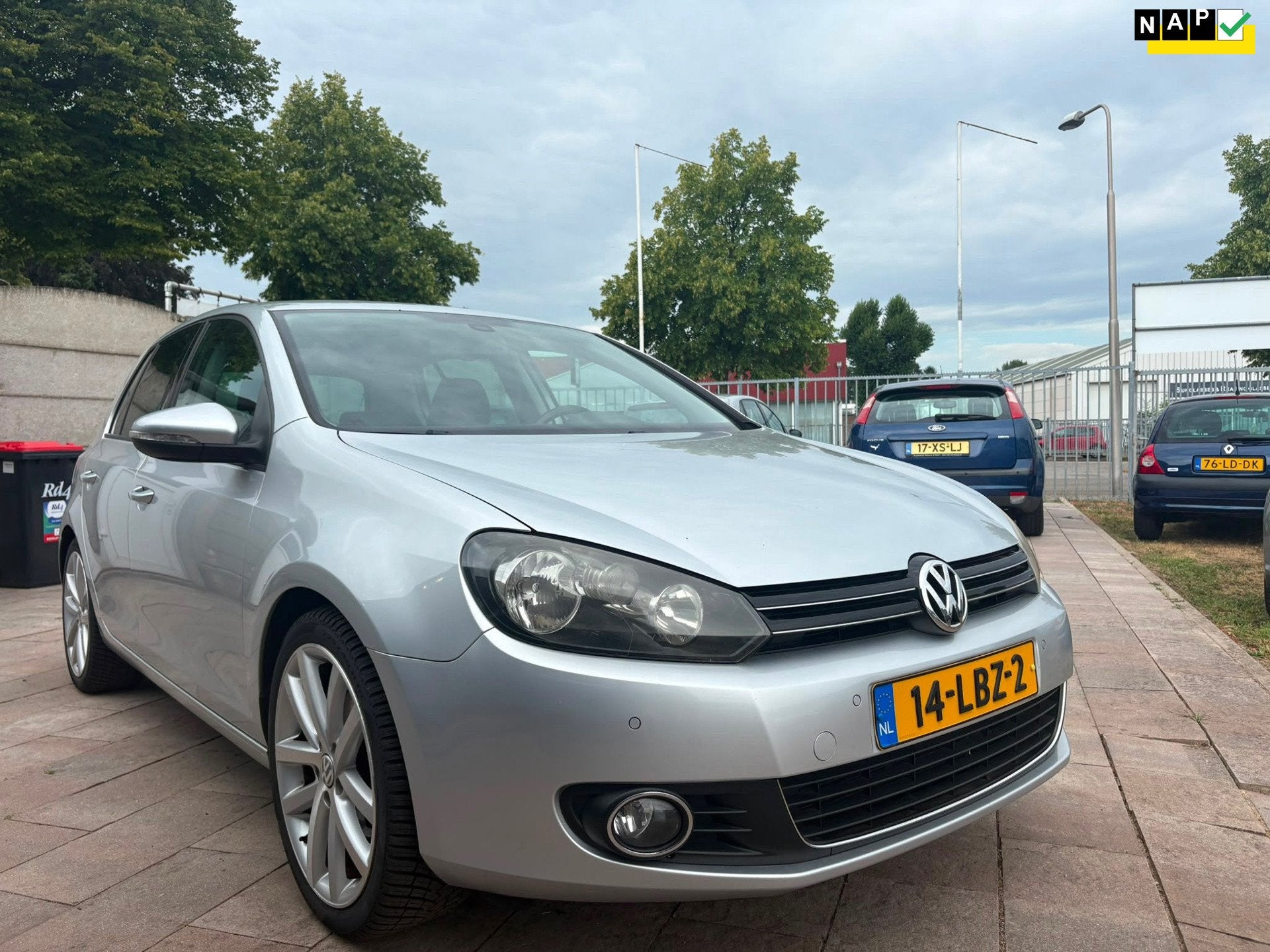 Volkswagen Golf 1.4 TSI Highline|Navi|ECC|18"LMV, Euro 5, Gebruikt, Zwart, 4 cilinders