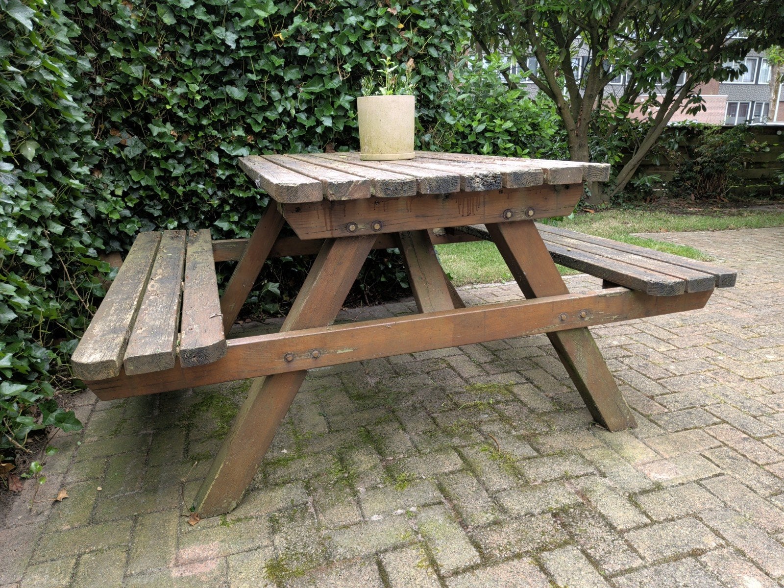 Gratis tuinbank/picknicktafel, Ophalen of Verzenden