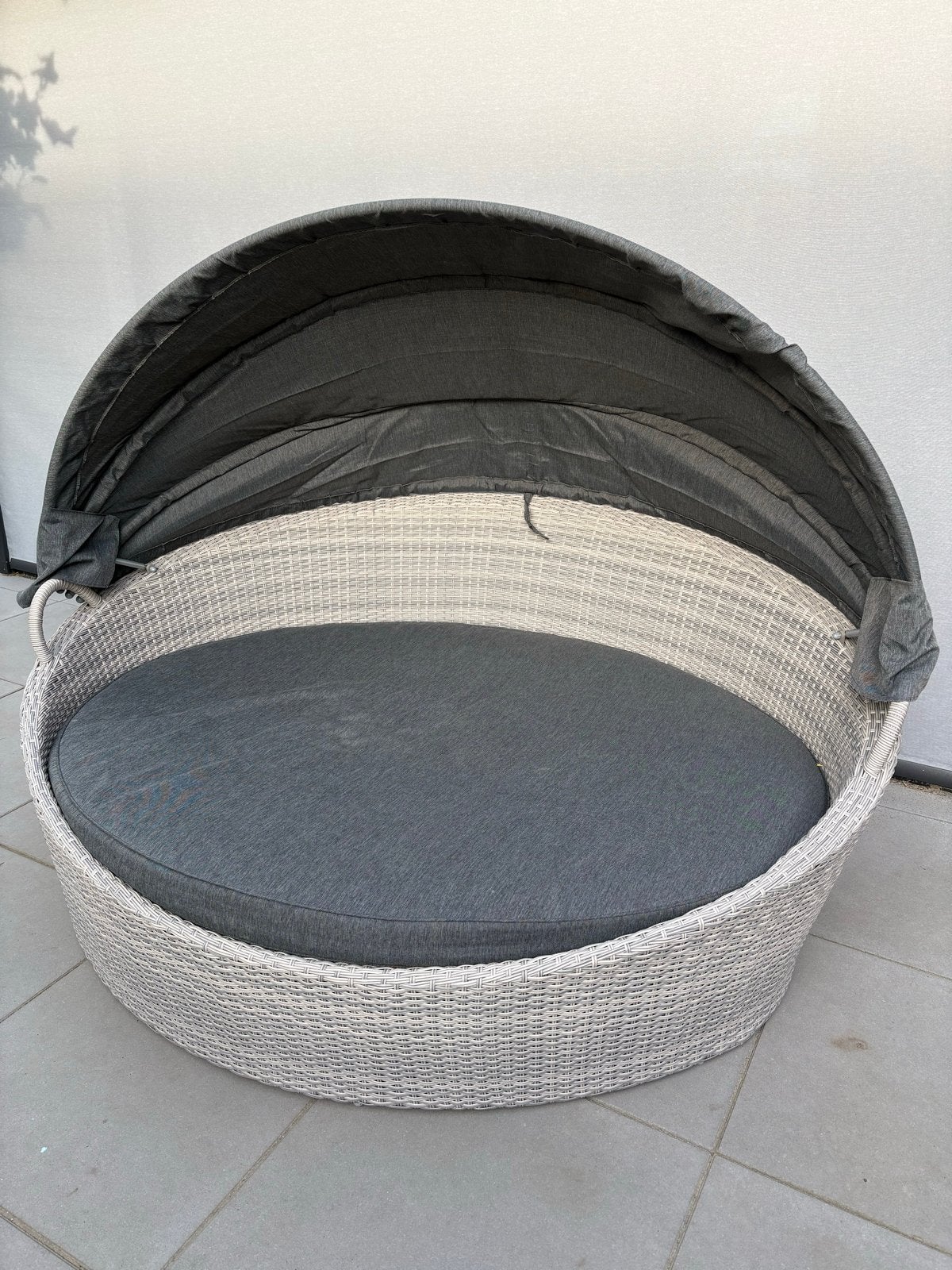 Wicker daybed met zonnekap - Grijs, Ophalen, Gebruikt