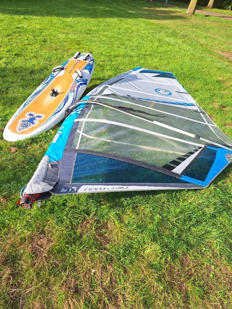 Starboard Futura Wood 121L + toebehoren, Watersport en Boten, Ophalen, Gebruikt, Met vin(nen), Minder dan 250 cm