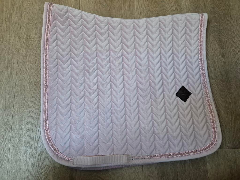 Lichtroze dekje van Kentucky, Dieren en Toebehoren, Paarden en Pony's | Dekens en Dekjes, Full (L), Dressuurdekje, Ophalen of Verzenden