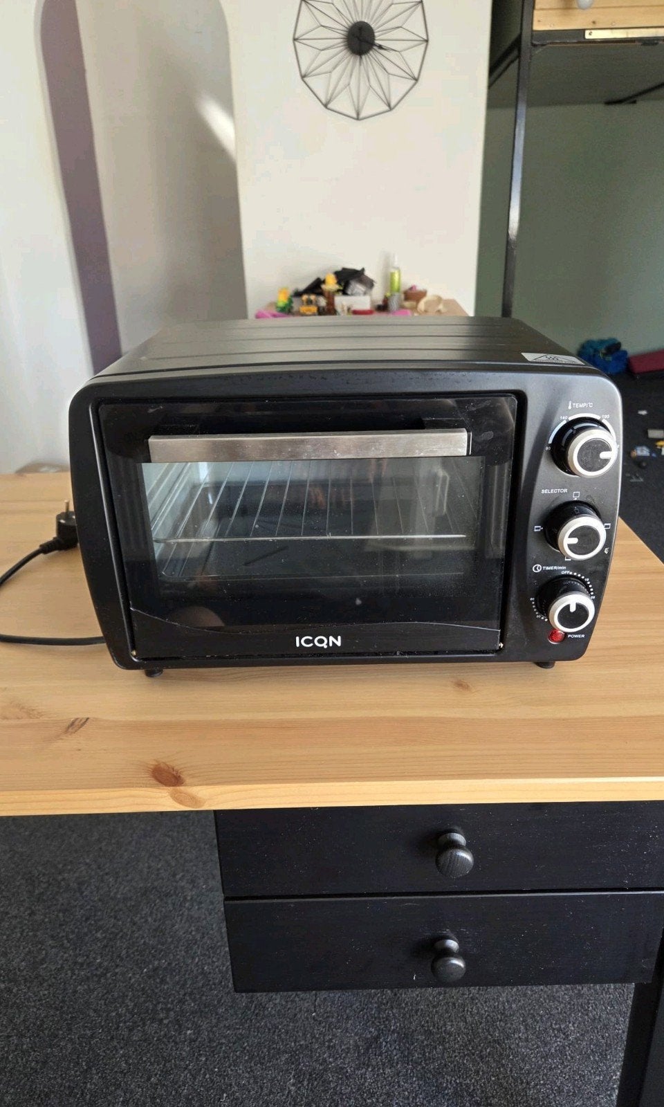 Compacte mini-oven van ICQN, ideaal voor kleine keukens, Ophalen, Minder dan 45 cm, Minder dan 45 cm, Vrijstaand