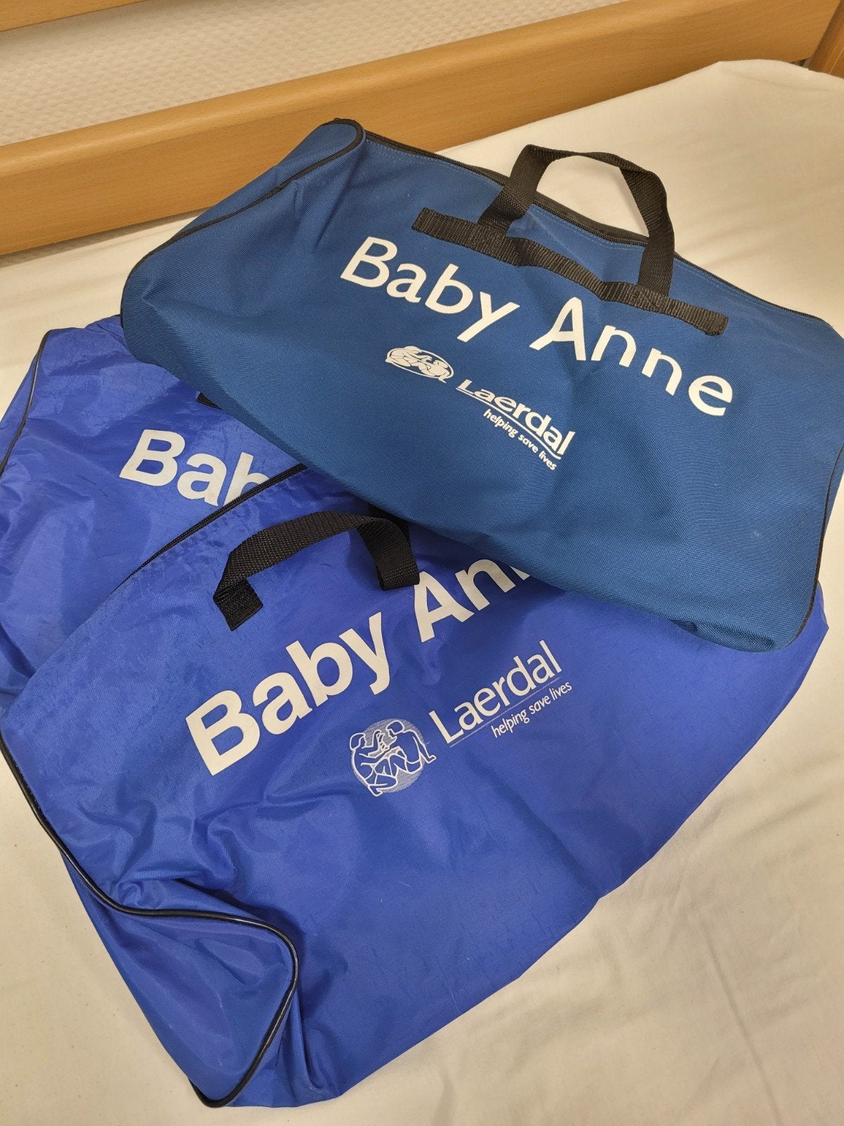 Reanimatiepoppen tassen: Baby Anne, Prestan Adult & Child, Diversen, Verpleegmiddelen, Ophalen of Verzenden