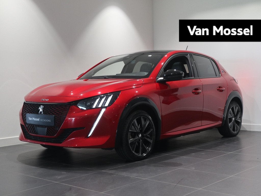 Peugeot e-208 EV GT 350 50 kWh - PANO DAK - CRUISE ADAPTIEF