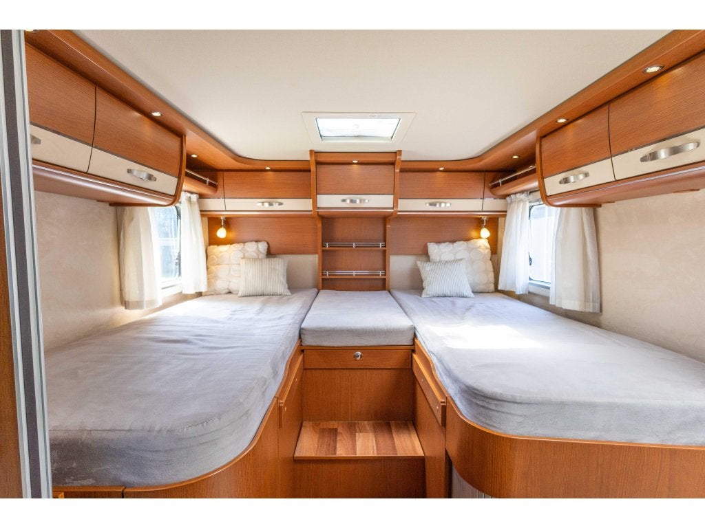 Hymer B678 1e Eigenaar 68dkm Euro5 Enkele bedden, Caravans en Kamperen, Campers, Integraal, Achteruitrijcamera, Ringverwarming