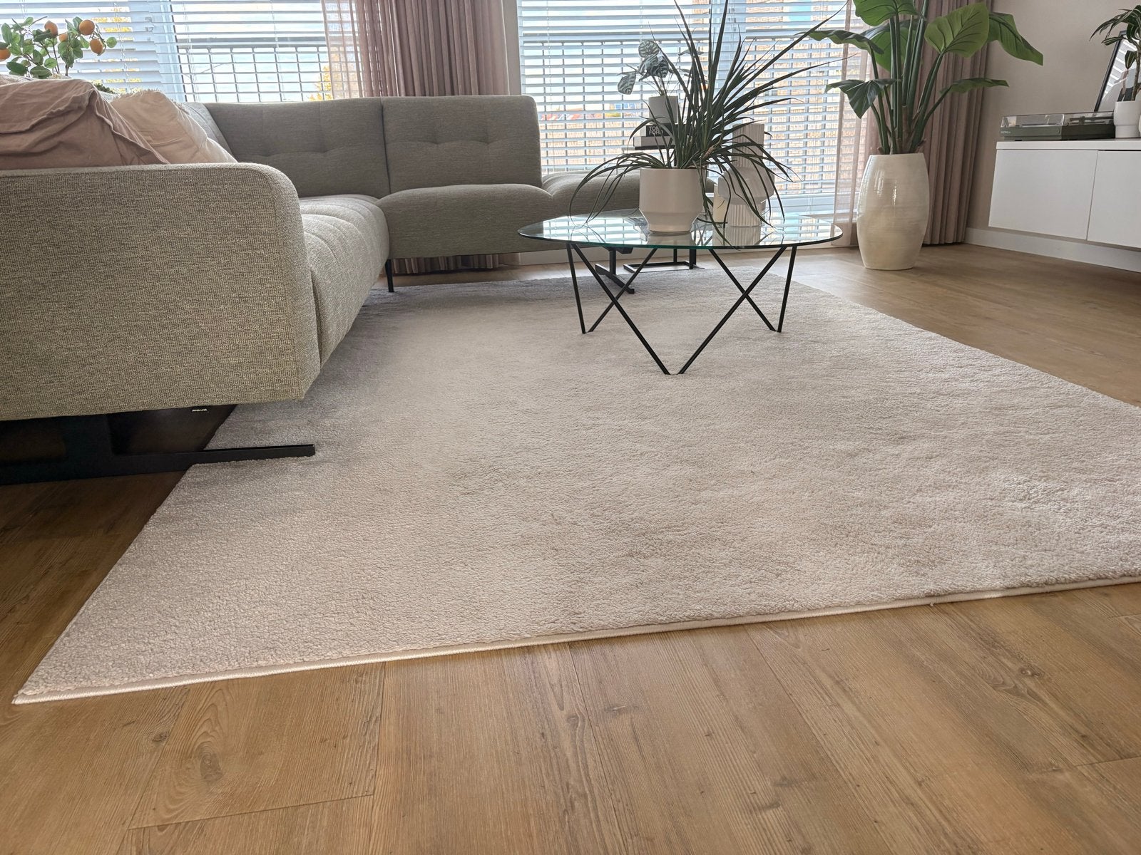 IKEA Stoense Vloerkleed Laagpolig Ecru 300x200 cm, Ophalen, Laagpolig, 200 cm of meer, Zo goed als nieuw