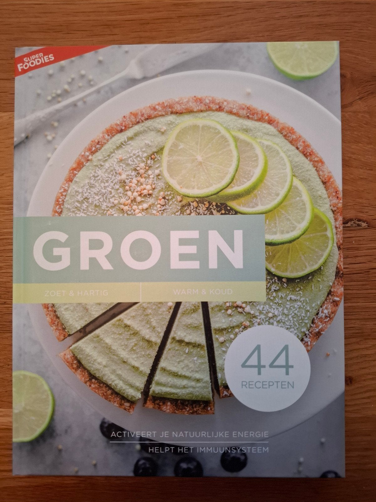 Superfoodies Groen: 44 recepten voor een gezonde levensstijl, Ophalen of Verzenden, Zo goed als nieuw, Voorgerechten en Soepen