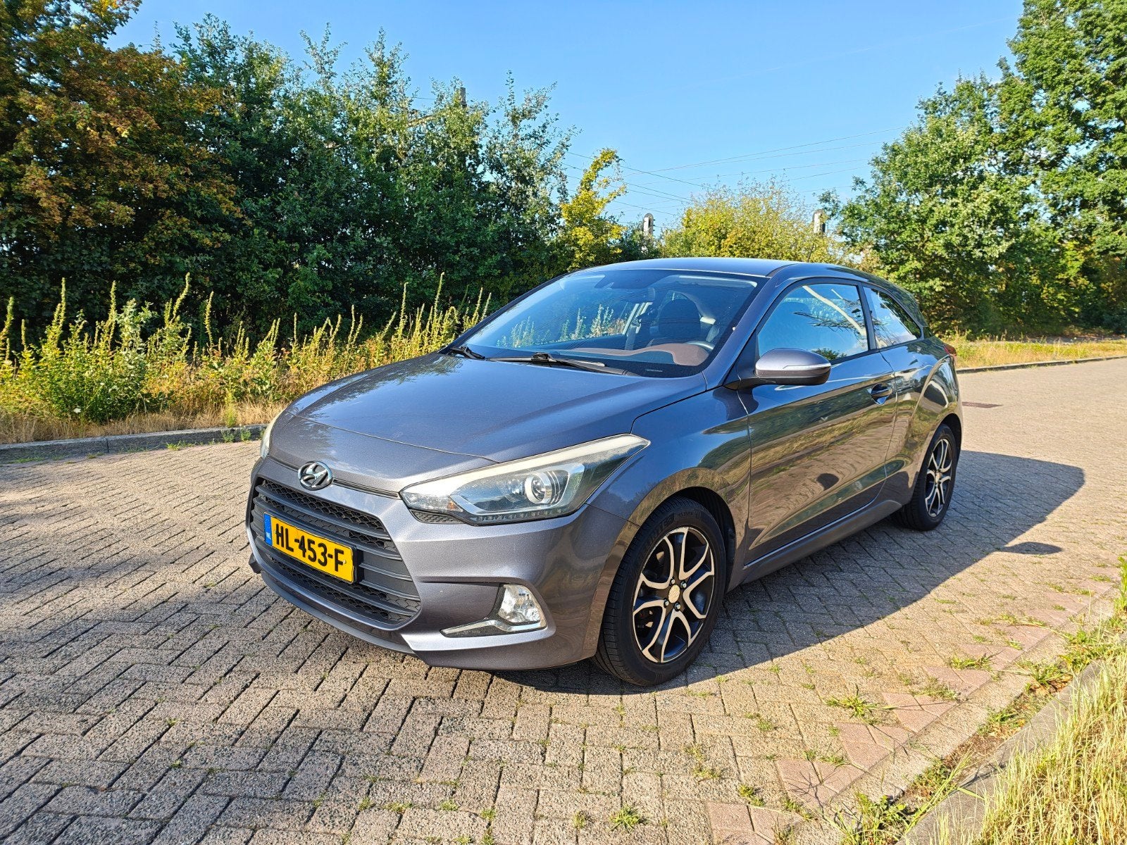 Hyundai i20 Coupé 1.2 
Comfort | Nav | Cam, Auto's, 101 pk, Handgeschakeld, Particulier, Adaptieve lichten