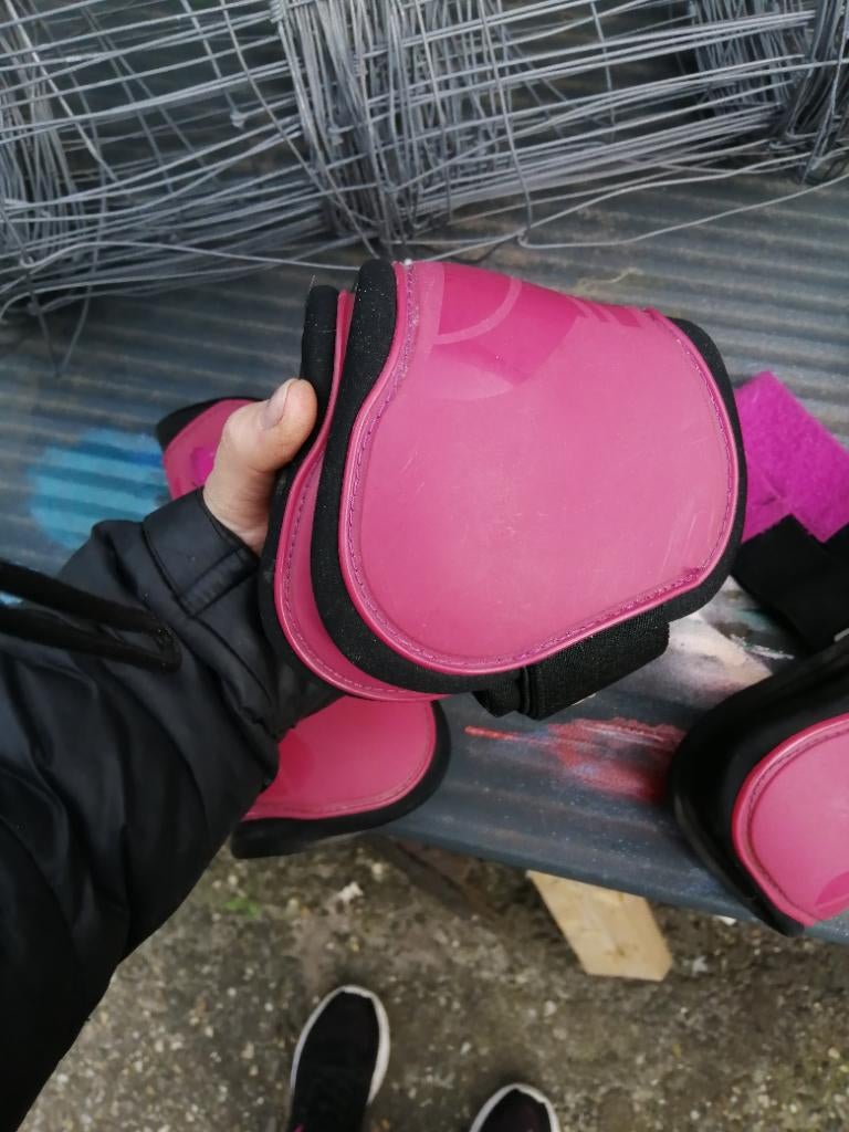 Peesbeschermers set cob roze diamant, Dieren en Toebehoren, Paarden en Pony's | Beschermers, Ophalen of Verzenden, Zo goed als nieuw