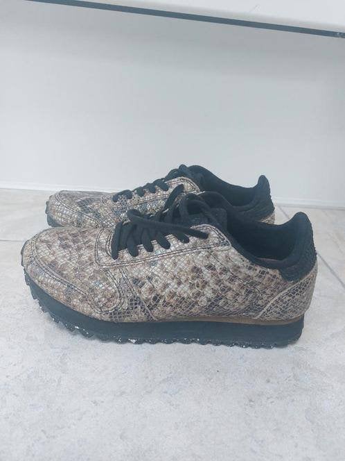 Woden gympen met print maat 38, Ophalen of Verzenden, Woden, Sneakers of Gympen, Zo goed als nieuw