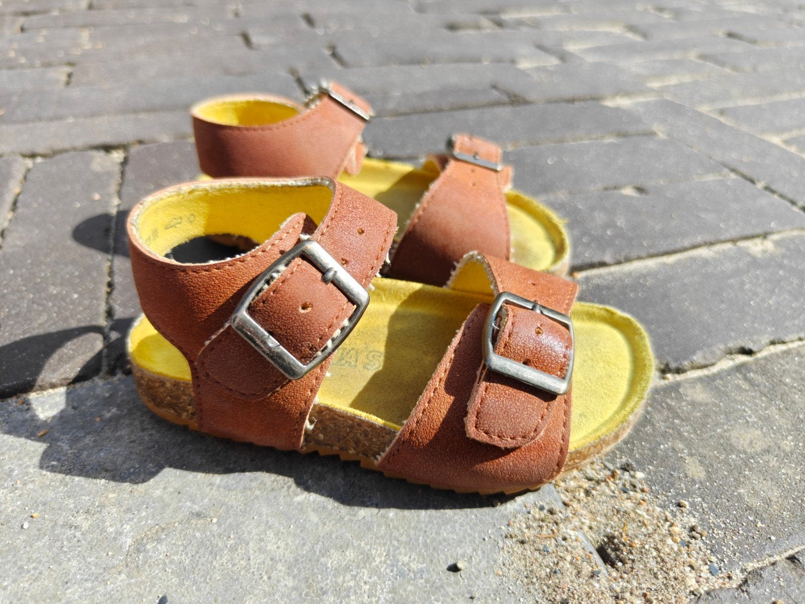 Sandalen maat 24 congac kleur Go bananas, Ophalen of Verzenden, Gebruikt, Go Bananas, Jongen of Meisje