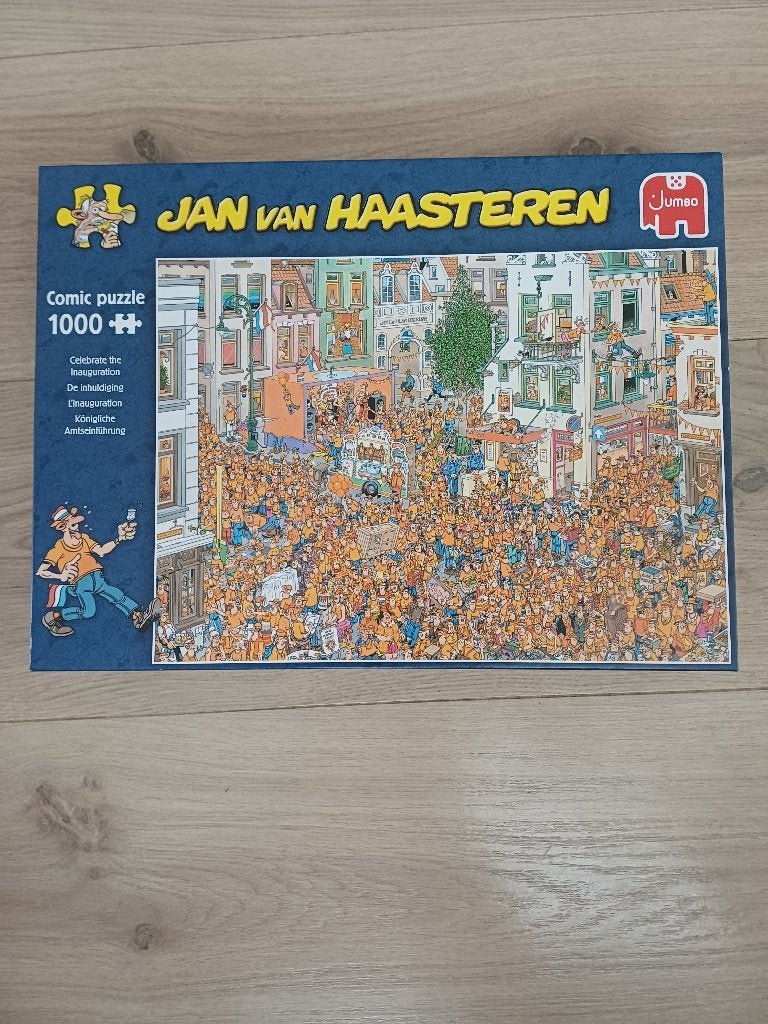 Puzzel Jan van Haasteren "De Inhuldiging" 1000 st, Ophalen of Verzenden, 500 t/m 1500 stukjes, Zo goed als nieuw, Legpuzzel
