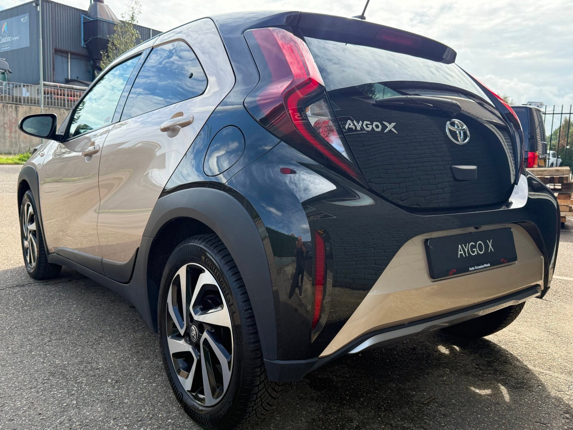 Foto 12 van Toyota Aygo X 1.0 VVT-i MT Pulse stoelverwarming,camera,line