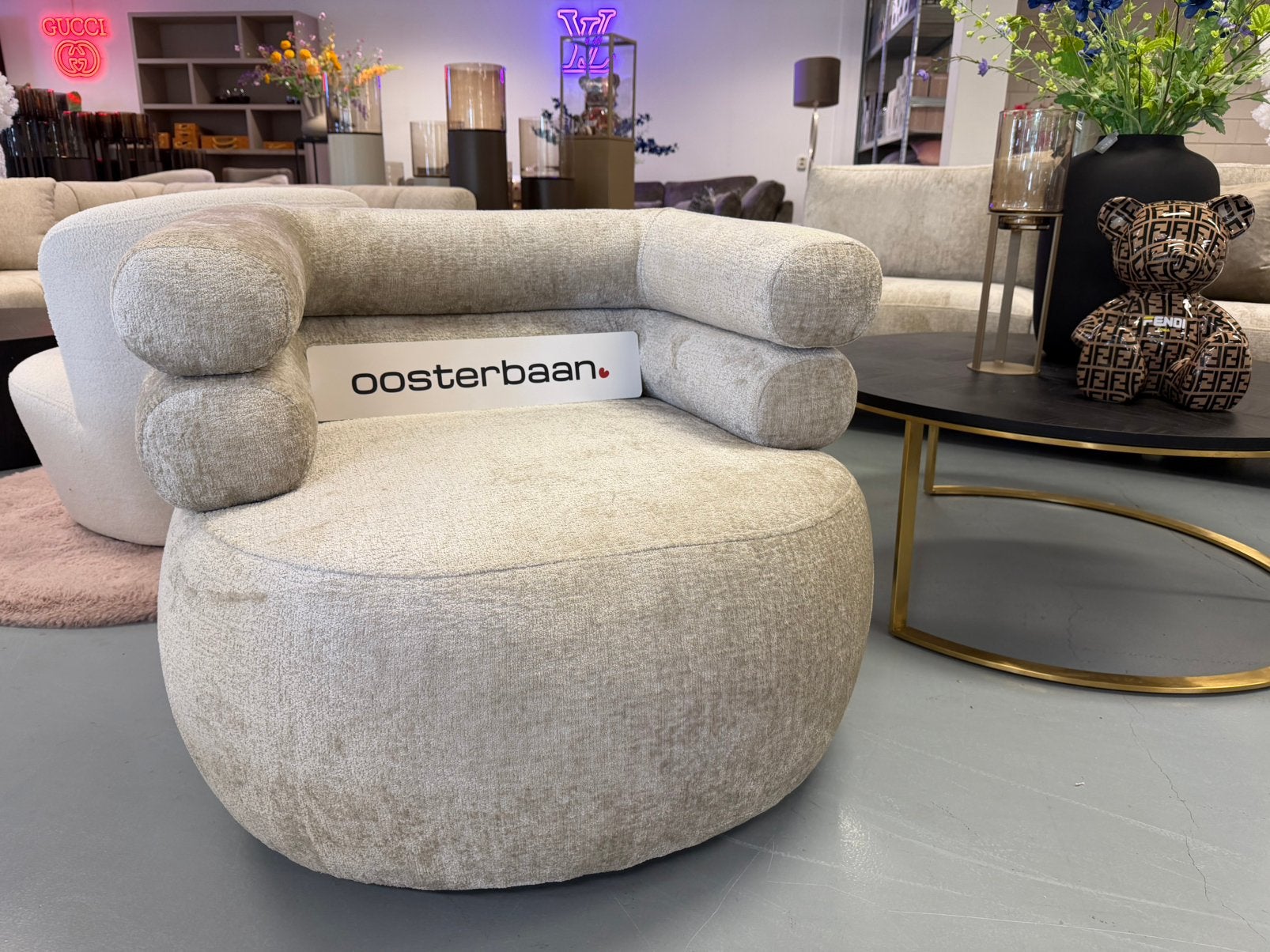 Luxe Velvet Teddy Draaifauteuil June NIEUW - Beige Sand NEW, Huis en Inrichting, Fauteuils, Info@oosterbaanwonen.nl, Venus 31 8448CE Heerenveen