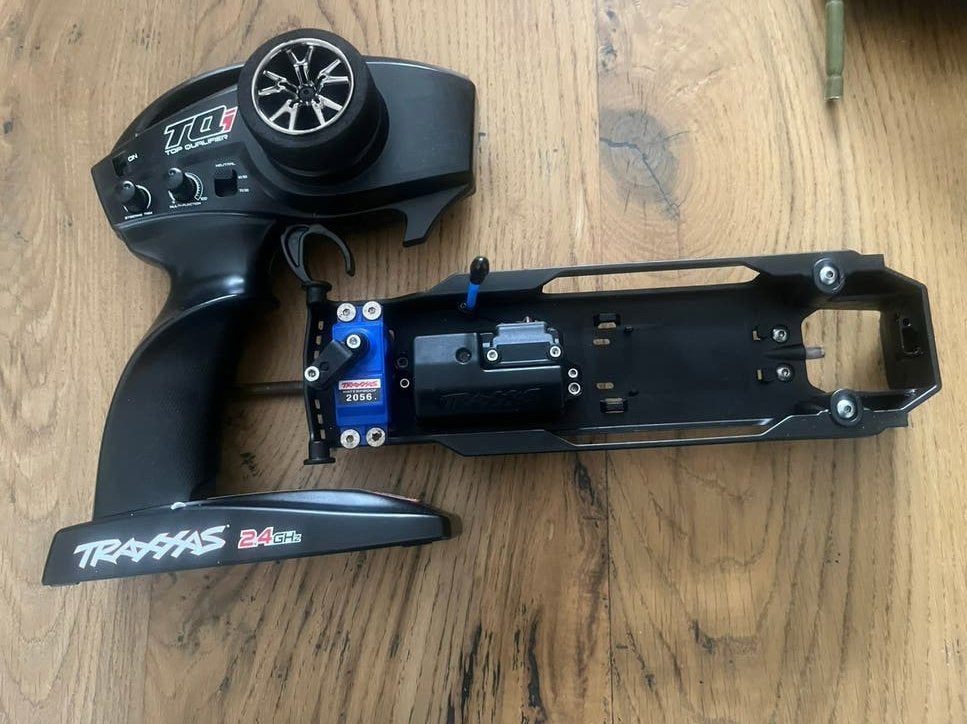 Traxxas spartan regeling met TQI zender., Ophalen of Verzenden, Gebruikt, Overige schalen, Onderdeel