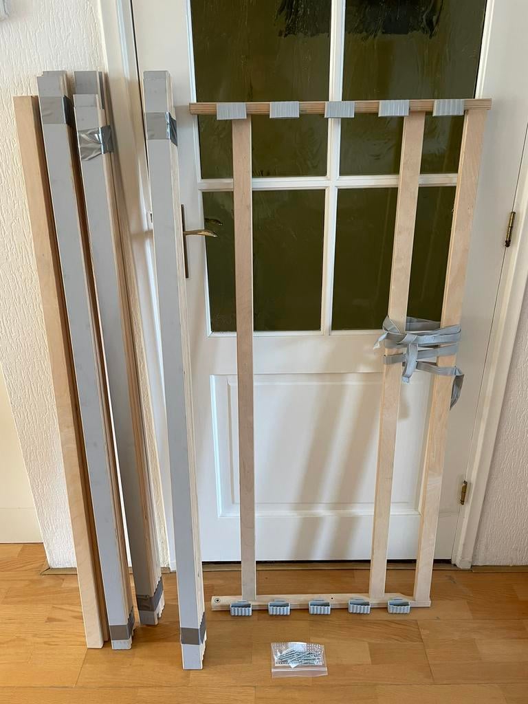 Lattenbodem bed Ikea MALM 140 x 200 verstelbaar, Kinderen en Baby's, Traphekjes, Ophalen, Zo goed als nieuw, Metaal of IJzer, 115 cm of meer
