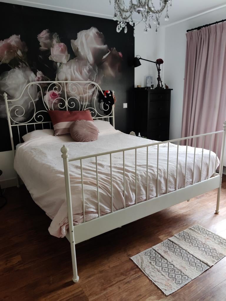 Wit metalen tweepersoonsbed 140x200 met lattenbodem, Huis en Inrichting, Slaapkamer | Bedden, Ophalen, Wit, Tweepersoons, 140 cm