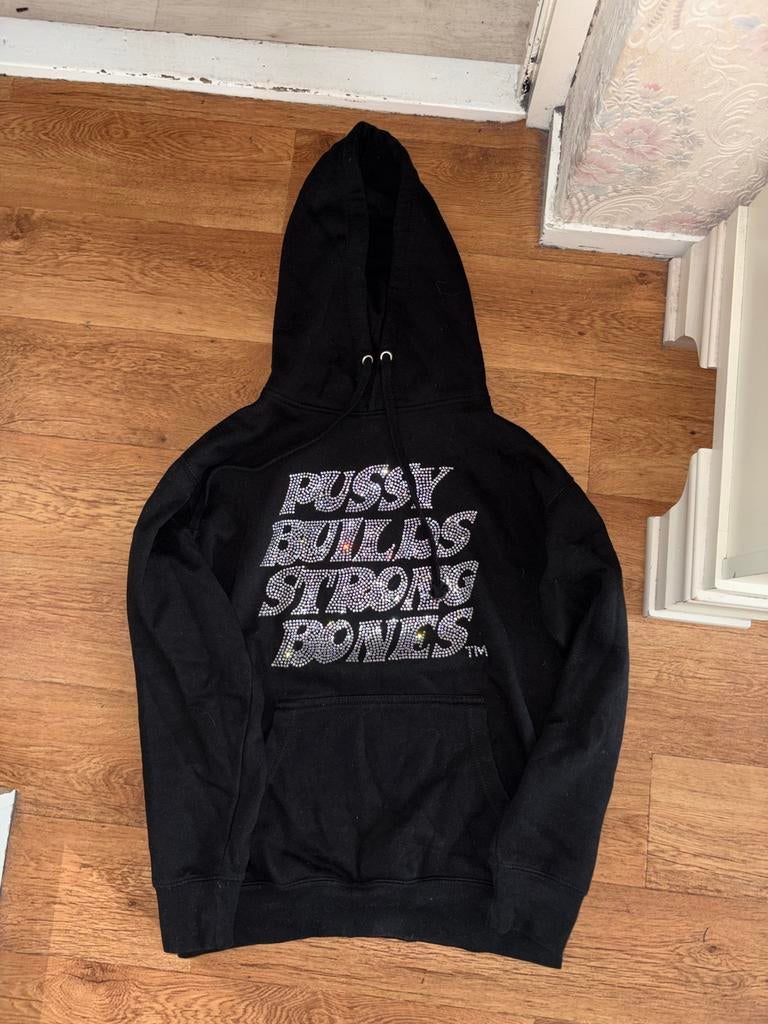 Laropa Hoodie met Rhinestones - "Pussy Builds Strong Bones", Ophalen of Verzenden, Zo goed als nieuw, Maat 46 (S) of kleiner, Zwart