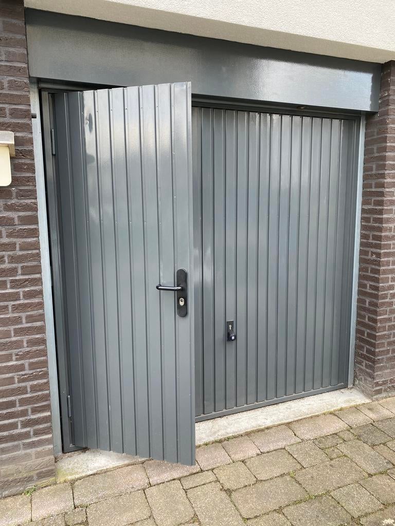 Gargage Kanteldeur hörmann, Gebruikt, Garagedeur, Ophalen of Verzenden, 120 cm of meer