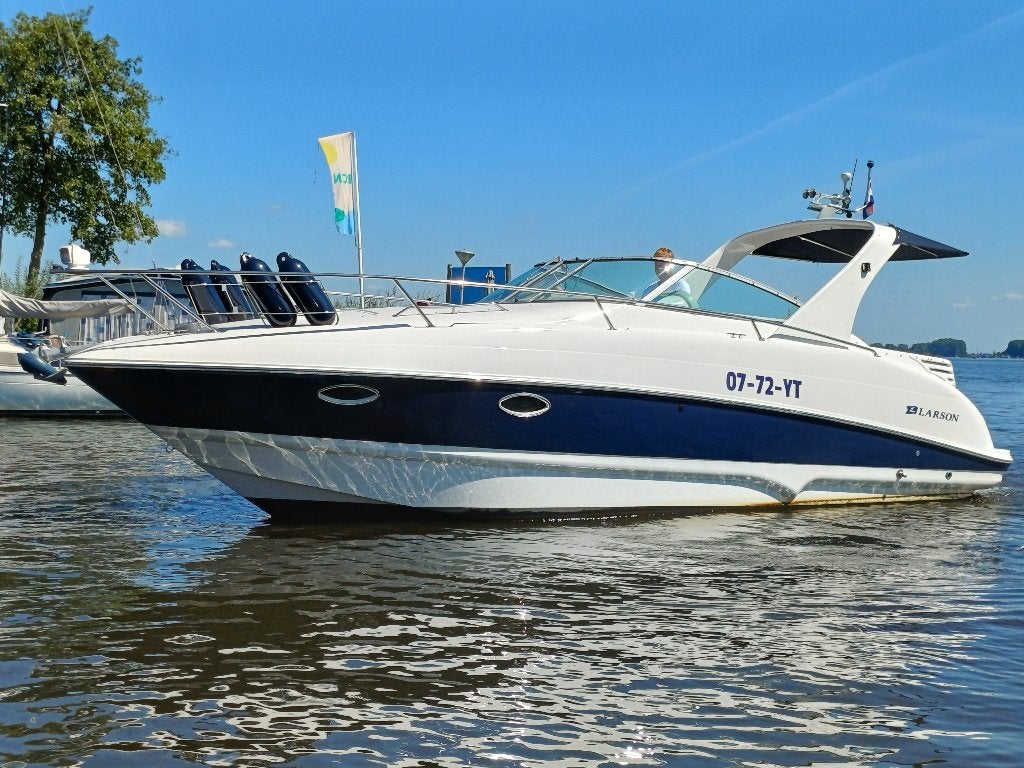 Larson 274 Cabrio met Volvo Penta D6-330 diesel en Duoprop, Watersport en Boten, Motorboten en Motorjachten, Ophalen, Overige merken