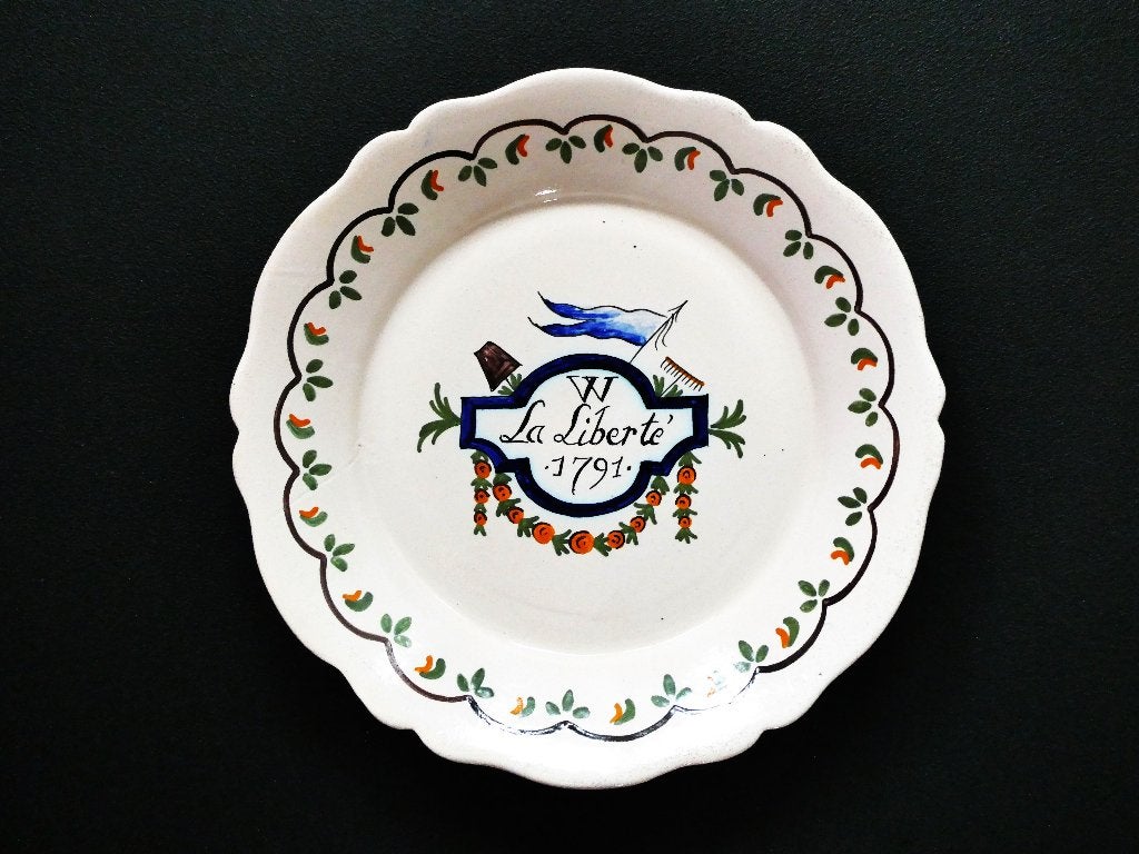 Frans bord Nevers VV Liberté 1791 revolutionair tijdperk, Ophalen of Verzenden