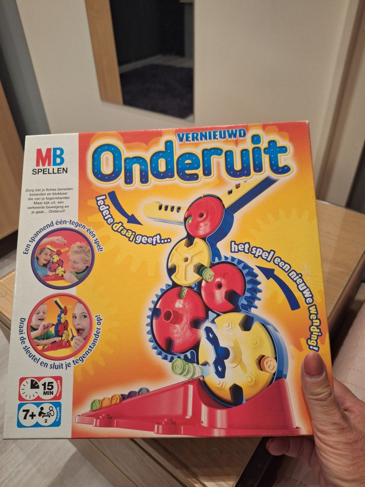 Bordspel Onderuit - Compleet en in goede staat, Een of twee spelers, Ophalen of Verzenden, Gebruikt, MB Spellen