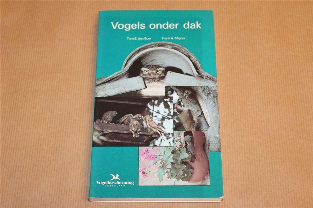 Vogels Onder Dak — Gids voor Nestkasten en Nestplekken, Ophalen of Verzenden, Gelezen, Vogels