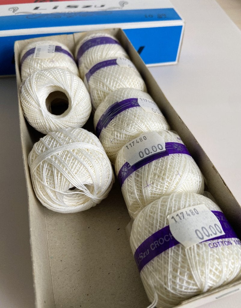 Vintage Wit LiSzu Crochet Garen 40 100% katoen 10 gram, Ophalen of Verzenden, Zo goed als nieuw, Breien of Haken, Wol of Garen